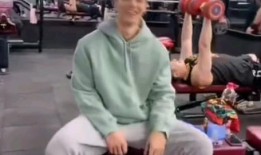 网友爆料小胖熊视频大全,小胖熊视频大全，萌态百出引网友疯狂追捧